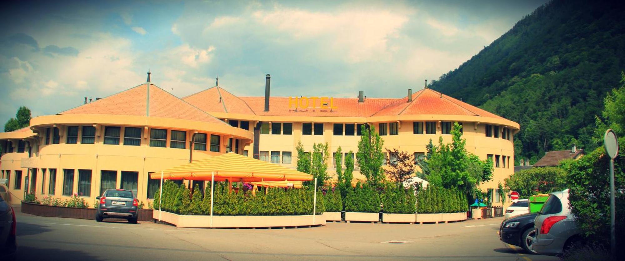 Hotel Restaurant La Porte D'Octodure Martigny Buitenkant foto